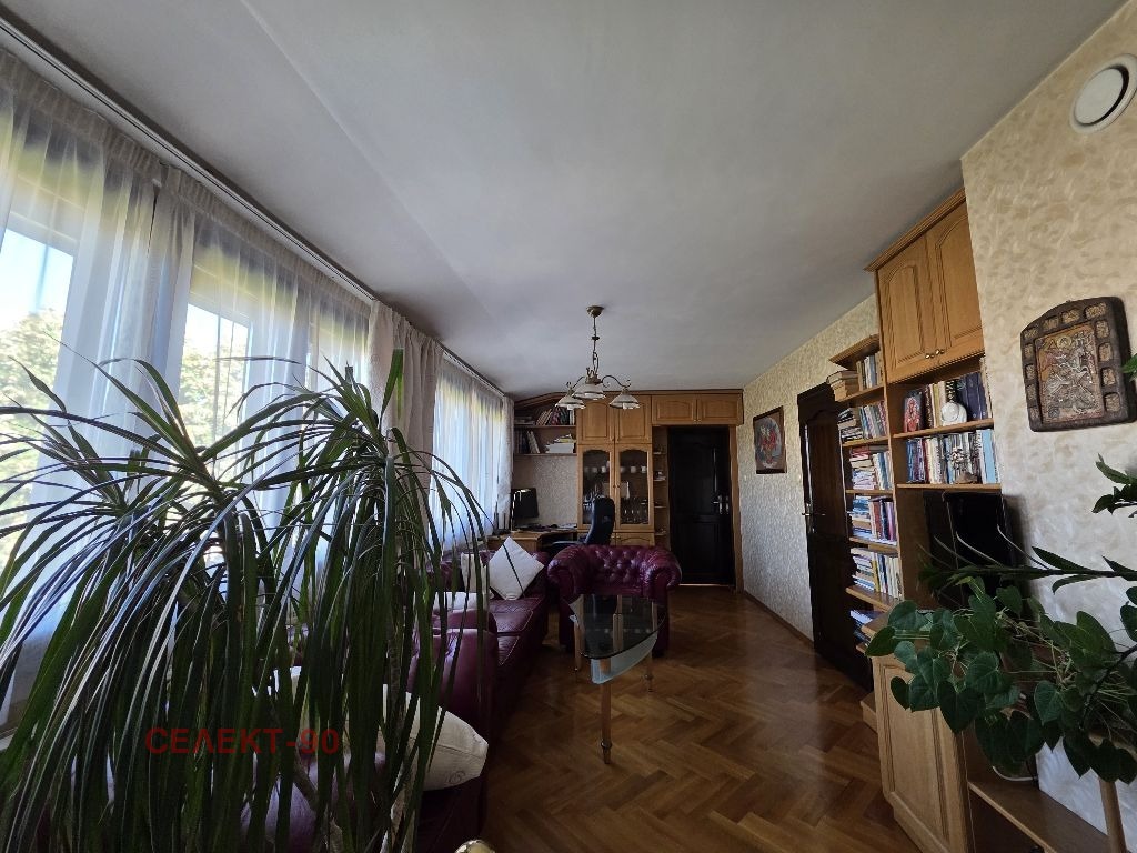 Продава МЕЗОНЕТ, гр. Перник, Център, снимка 10 - Апартаменти - 56485174