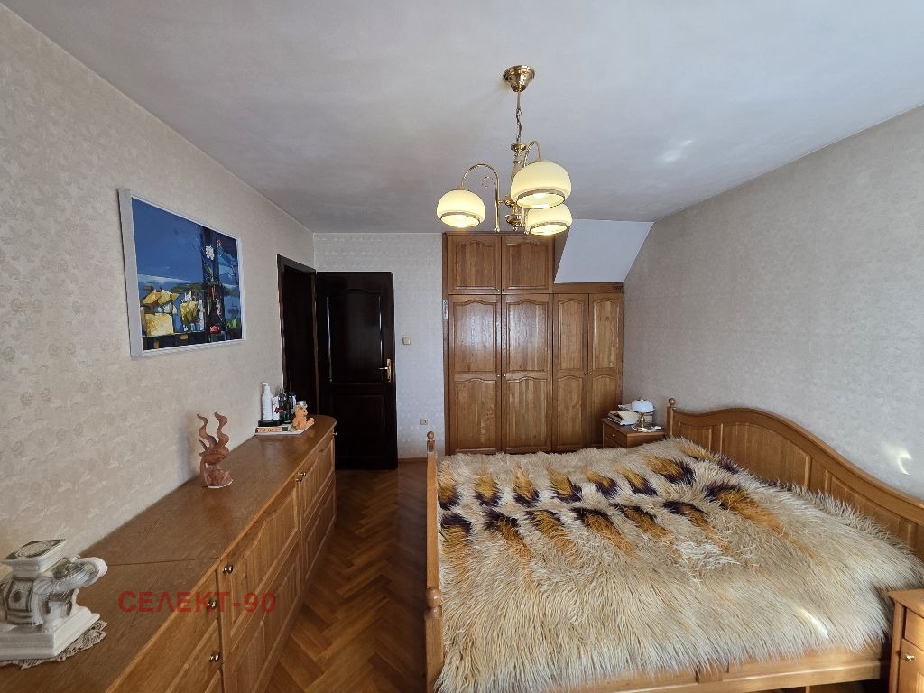 Продава МЕЗОНЕТ, гр. Перник, Център, снимка 13 - Апартаменти - 56485174