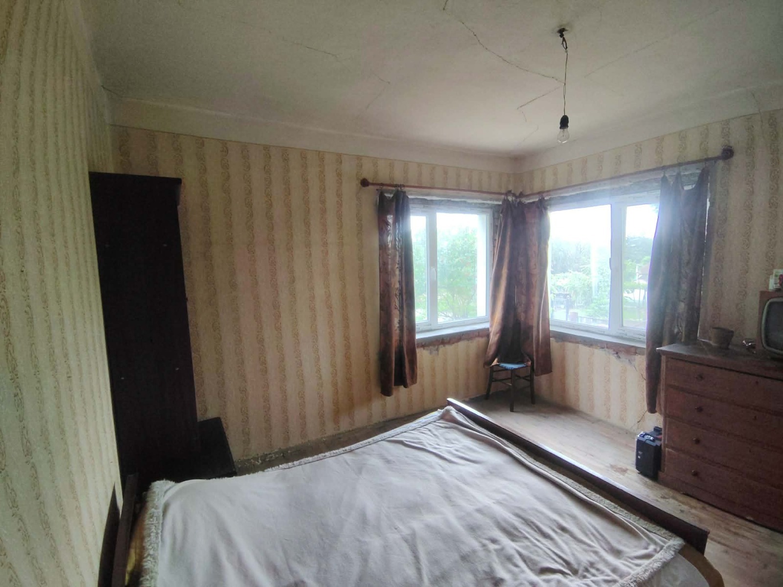 Продава КЪЩА, с. Гложене, област Враца, снимка 16 - Къщи - 54666448