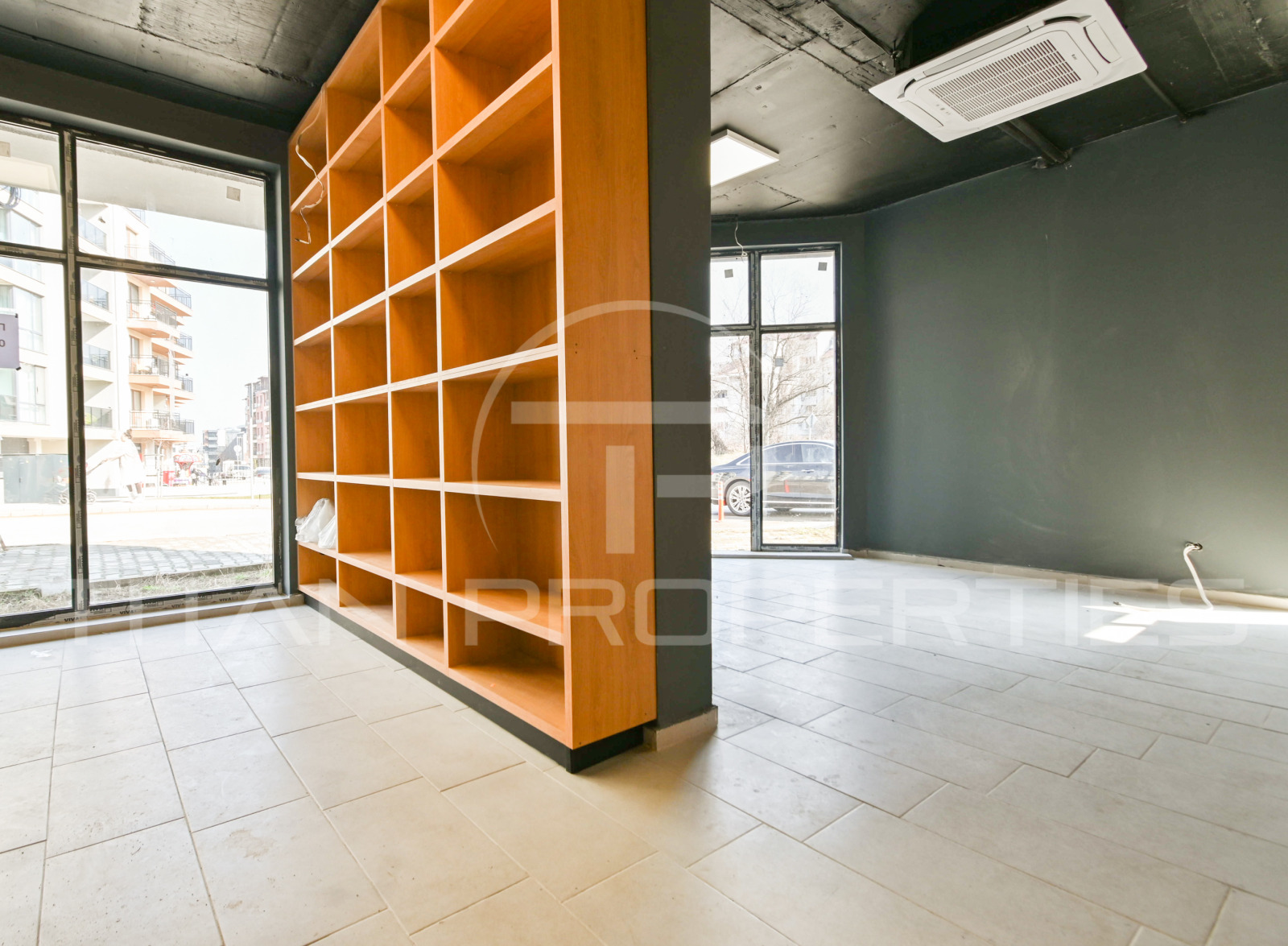 Продава МАГАЗИН, гр. София, Малинова долина, снимка 6 - Магазини - 53766099