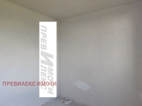 3-стаен град Пловдив, Въстанически 7
