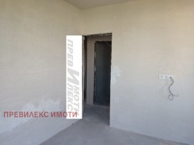 3-стаен град Пловдив, Въстанически 8