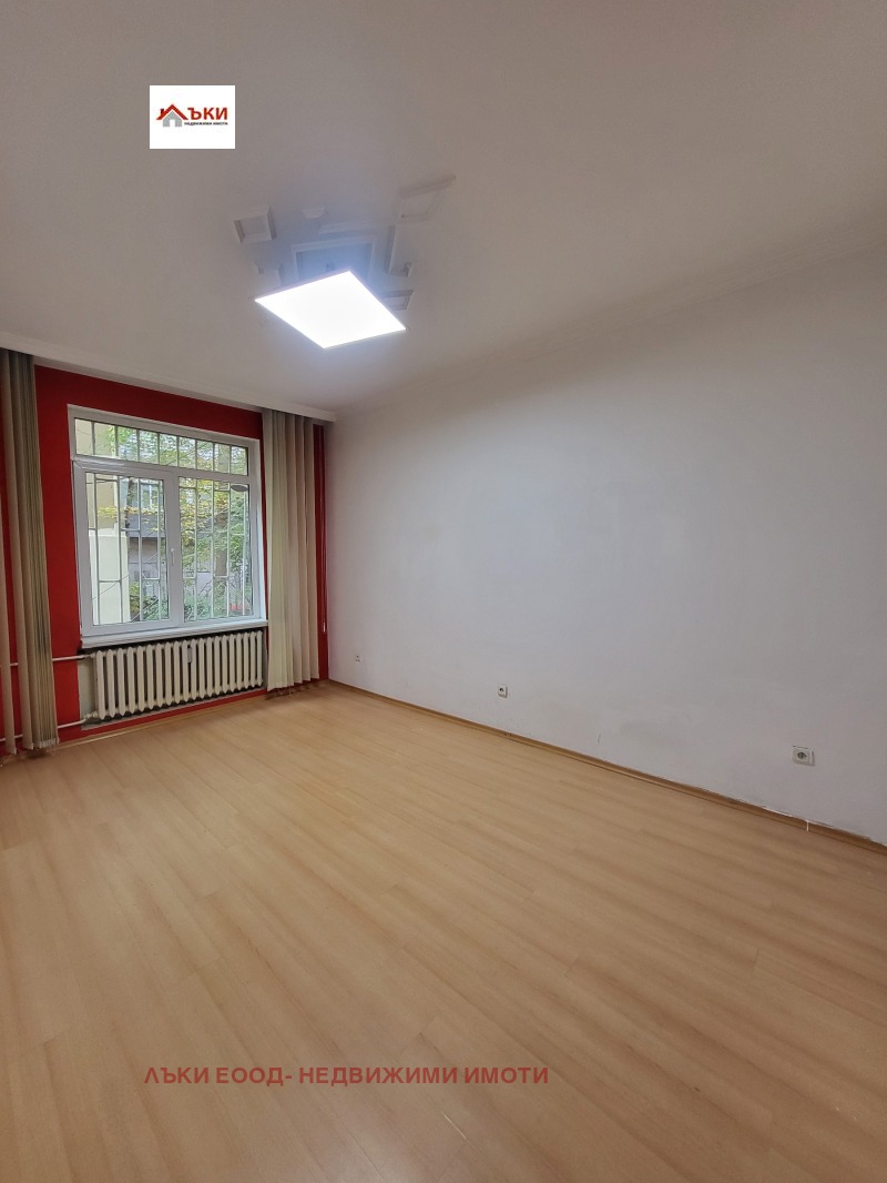 Продава  2-стаен град София , Център , 65 кв.м | 94118206 - изображение [2]