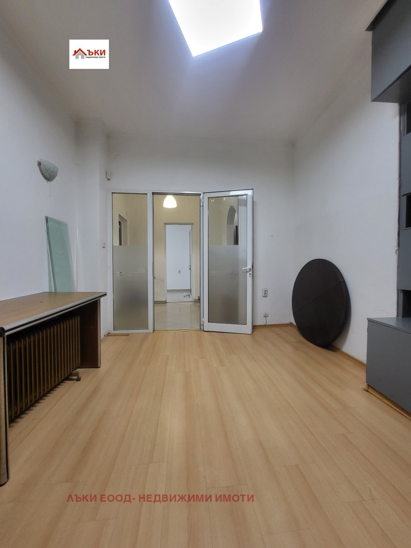 Продава  2-стаен град София , Център , 65 кв.м | 94118206 - изображение [4]