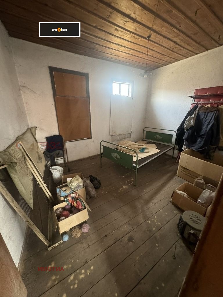 Продава КЪЩА, с. Орешак, област Ловеч, снимка 6 - Къщи - 53441475