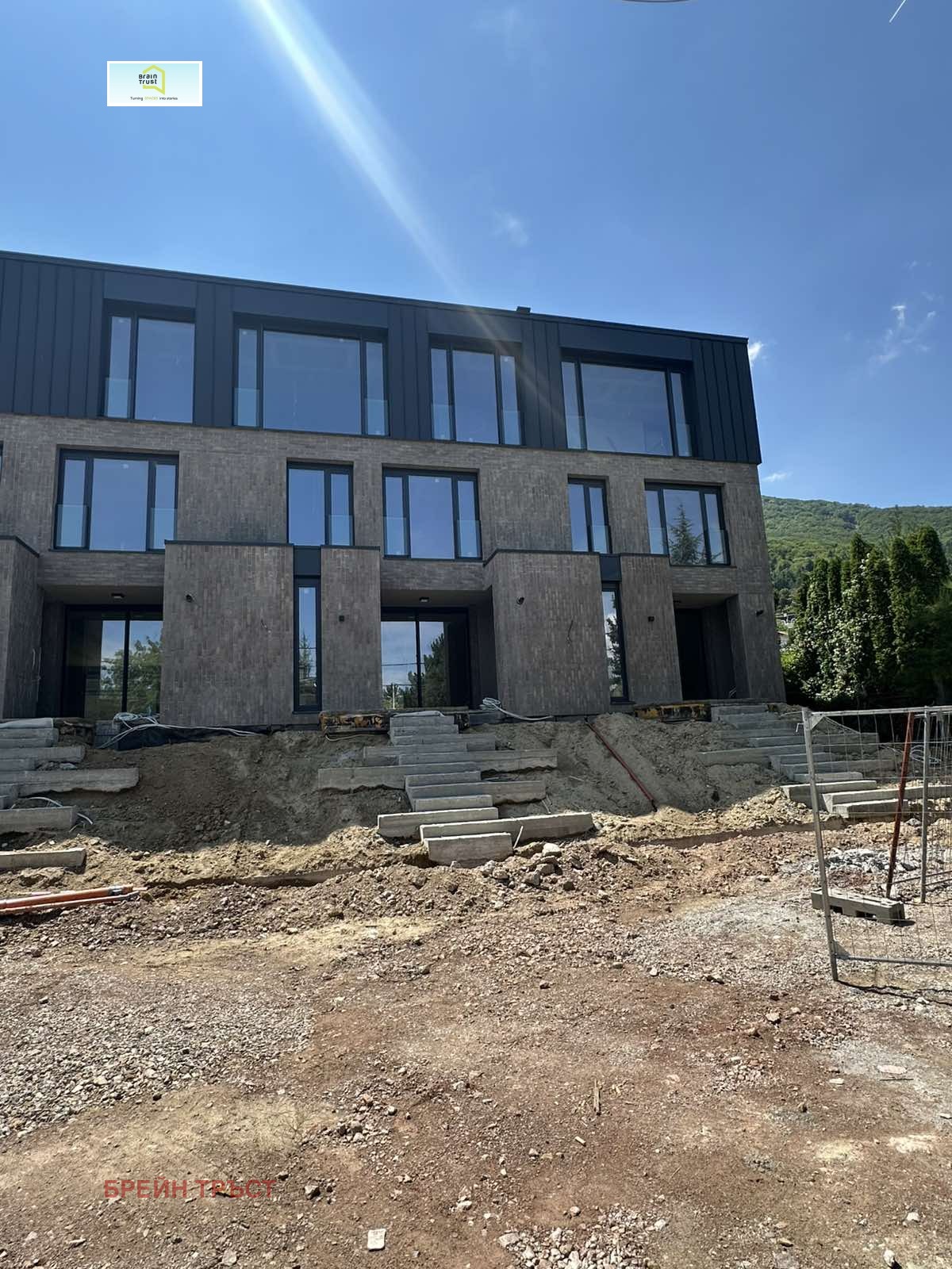 Продава МНОГОСТАЕН, гр. София, Бояна, снимка 2 - Апартаменти - 51687810