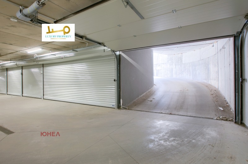 Продава 2-СТАЕН, гр. София, Оборище, снимка 15 - Апартаменти - 52800157