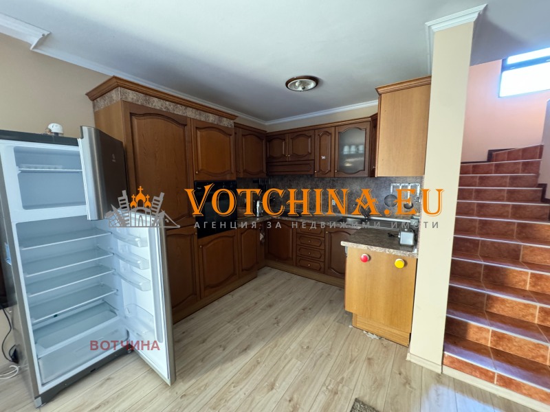 Продава КЪЩА, с. Царичино, област Добрич, снимка 4 - Къщи - 49526316