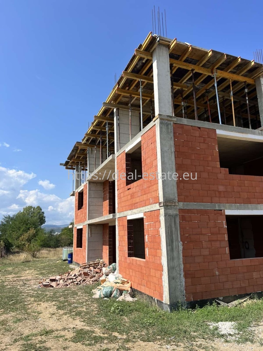Продава 3-СТАЕН, гр. Благоевград, Ален мак, снимка 3 - Апартаменти - 54975086