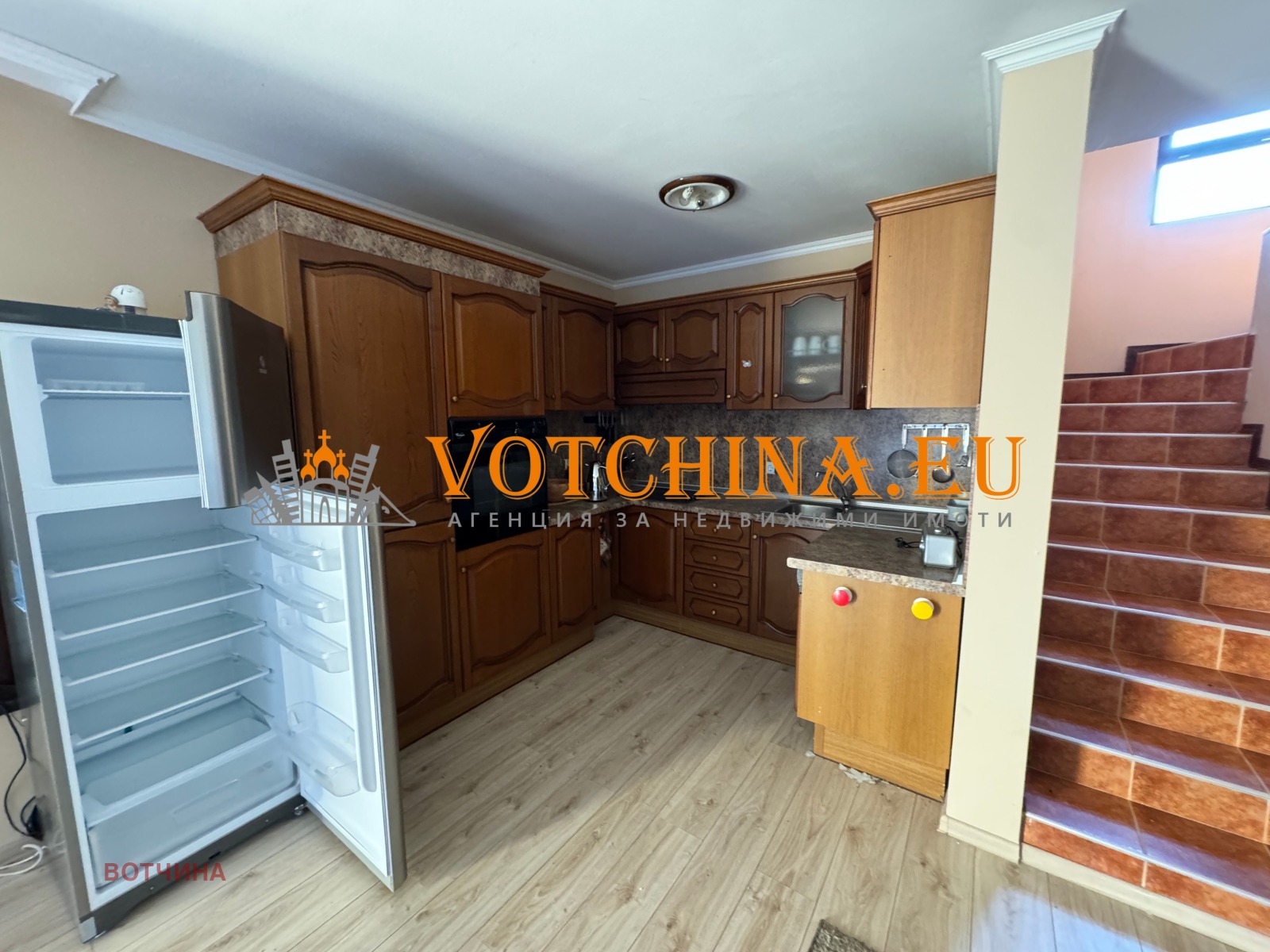 Продава КЪЩА, с. Царичино, област Добрич, снимка 5 - Къщи - 55336295