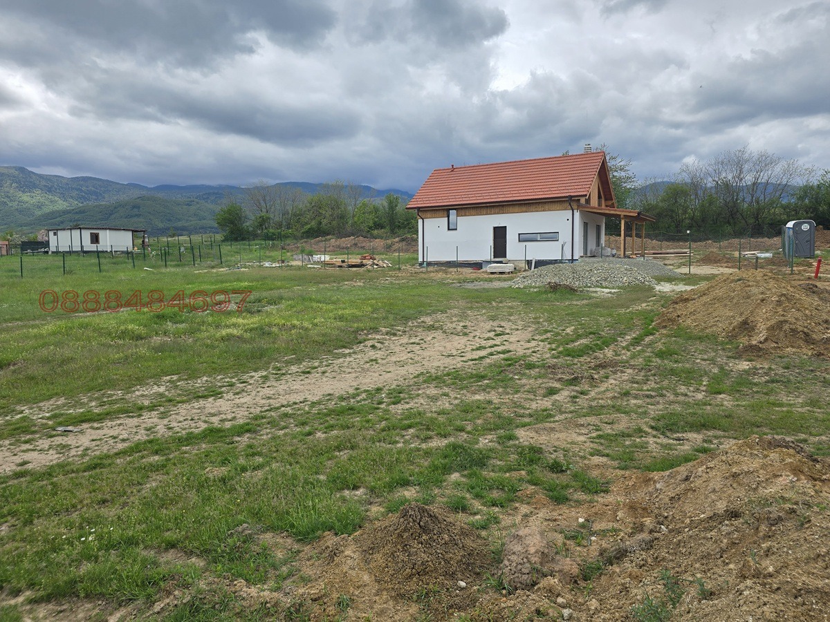 Продава ПАРЦЕЛ, гр. Долна баня, област София област, снимка 9 - Парцели - 55101457