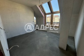 3-стаен град София, Овча купел 6