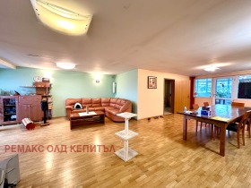 3+ dormitorios Tsentar, Veliko Tarnovo 2