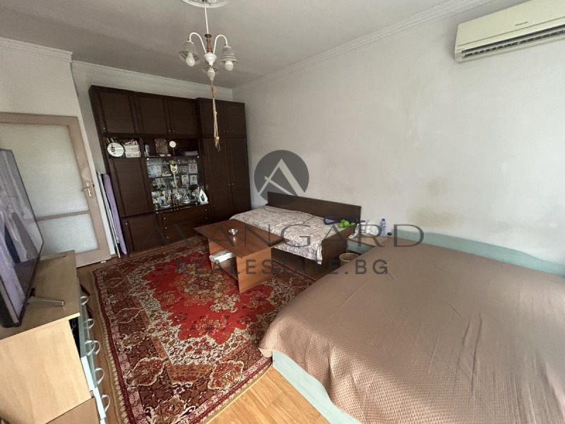 Na prodej  1 ložnice Plovdiv , Kjučuk Pariž , 61 m2 | 61714979