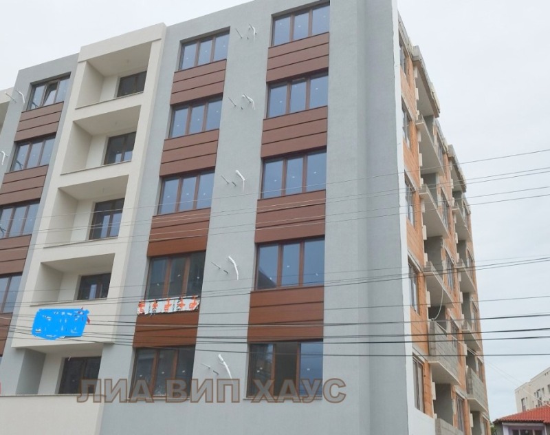 For Sale  1 bedroom Pazardzhik , Tsentar , 58 sq.m | 74441833