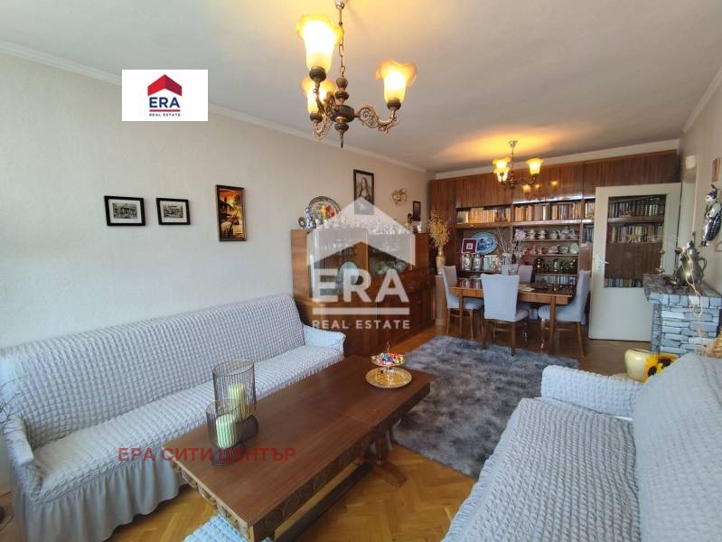In vendita  2 camere da letto Stara Zagora , Tsentar , 88 mq | 14429994