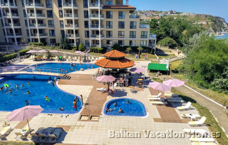 Продава  4-стаен област Варна , гр. Бяла , 141 кв.м | 44068778 - изображение [2]
