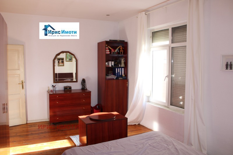 Na prodej  3 ložnice Sofia , Centar , 169 m2 | 77354035 - obraz [11]