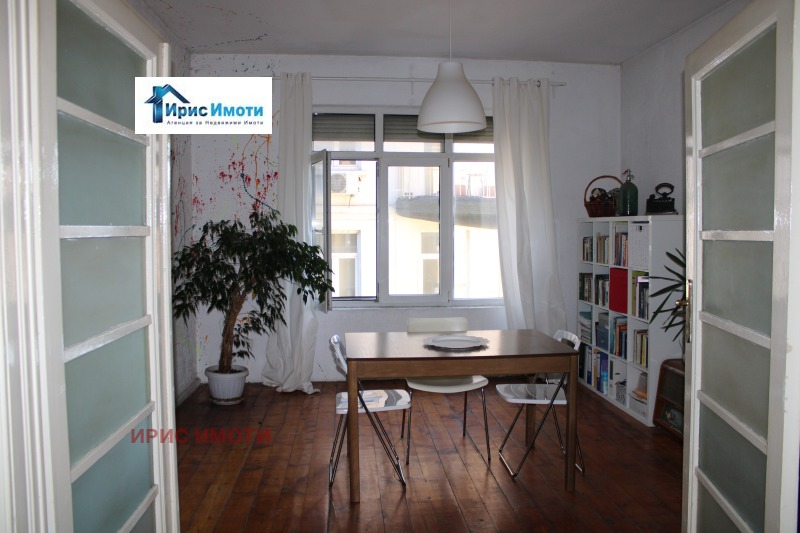 Na prodej  3 ložnice Sofia , Centar , 169 m2 | 77354035 - obraz [8]