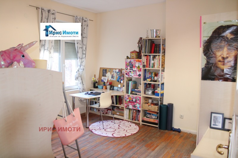 Na prodej  3 ložnice Sofia , Centar , 169 m2 | 77354035 - obraz [14]
