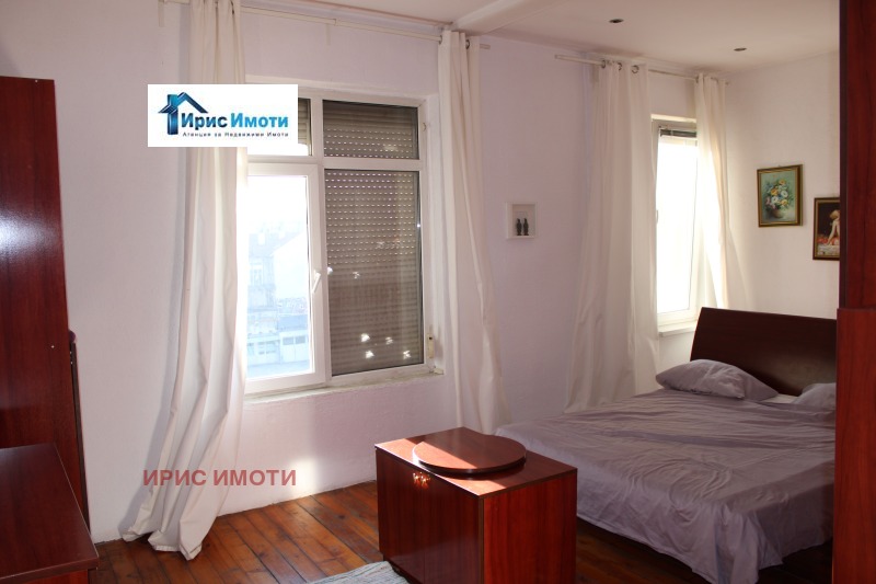 Na prodej  3 ložnice Sofia , Centar , 169 m2 | 77354035 - obraz [9]