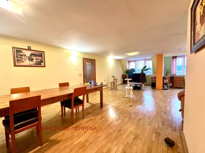 Eladó  3+ hálószoba Veliko Tarnovo , Centar , 254 négyzetméter | 46017867 - kép [4]