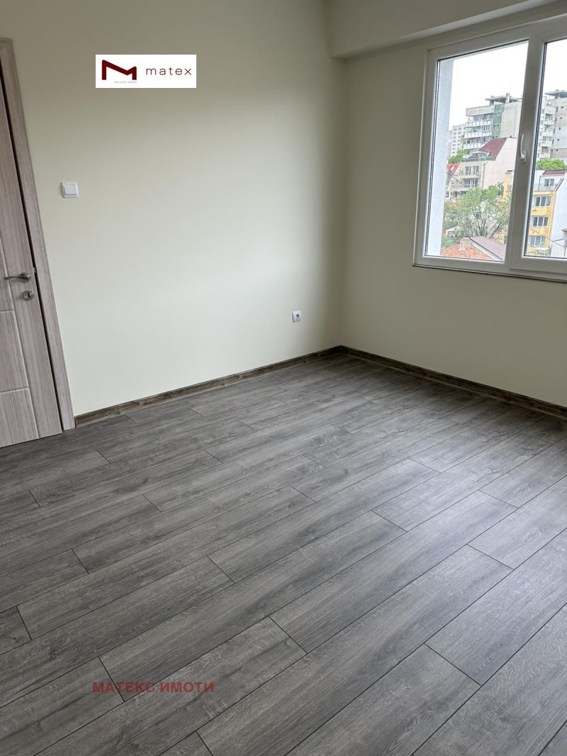 Till salu  3+ sovrum Varna , Trosjevo , 68 kvm | 16474843 - bild [8]