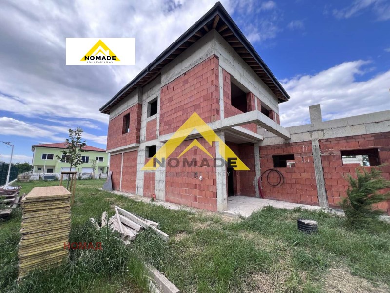 Продава  Къща област Пловдив , с. Първенец , 285 кв.м | 63021097