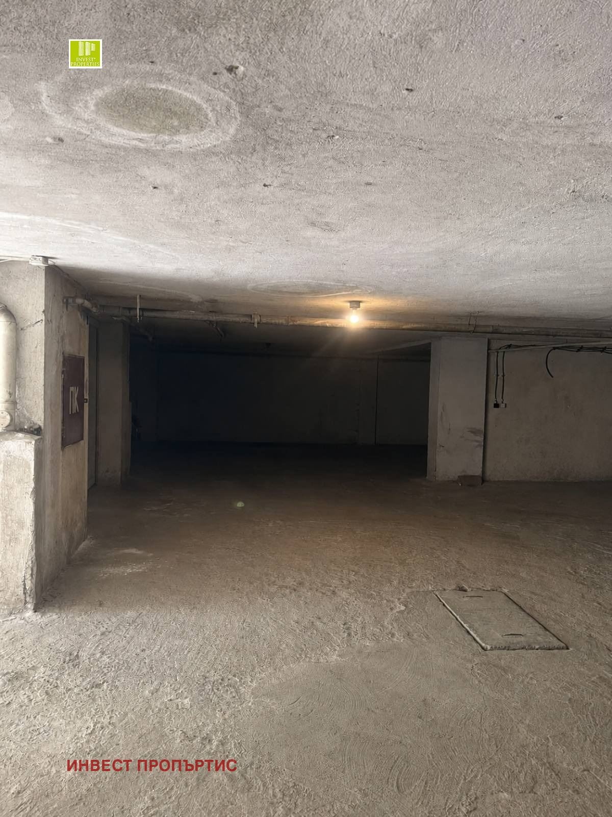 Продава ГАРАЖ, ПАРКОМЯСТО, гр. София, Редута, снимка 2 - Гаражи и паркоместа - 55985988
