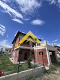Продава КЪЩА, област Пловдив, с. Първенец • 350000 € / 684540.50 лв. • 21368101 2