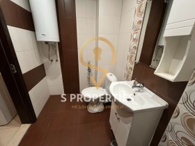 2 camere da letto Tsentar, Varna 8