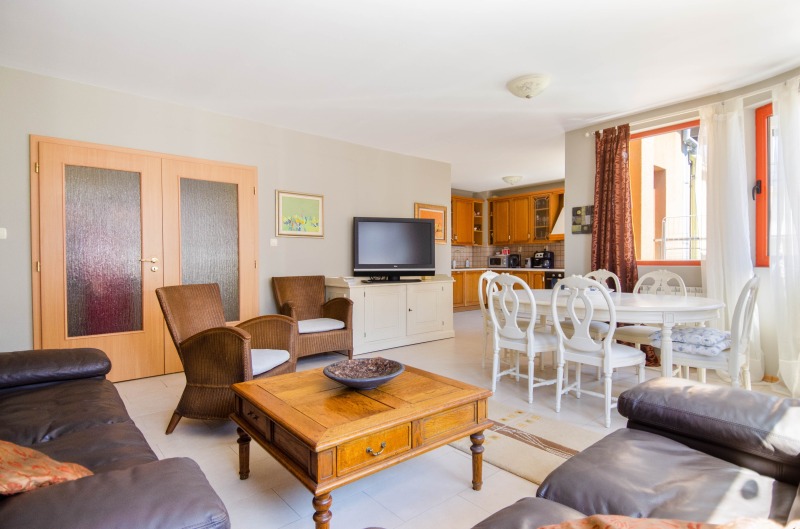 De vânzare  3 dormitoare Plovdiv , Cârșiiaca , 153 mp | 62676484 - imagine [2]
