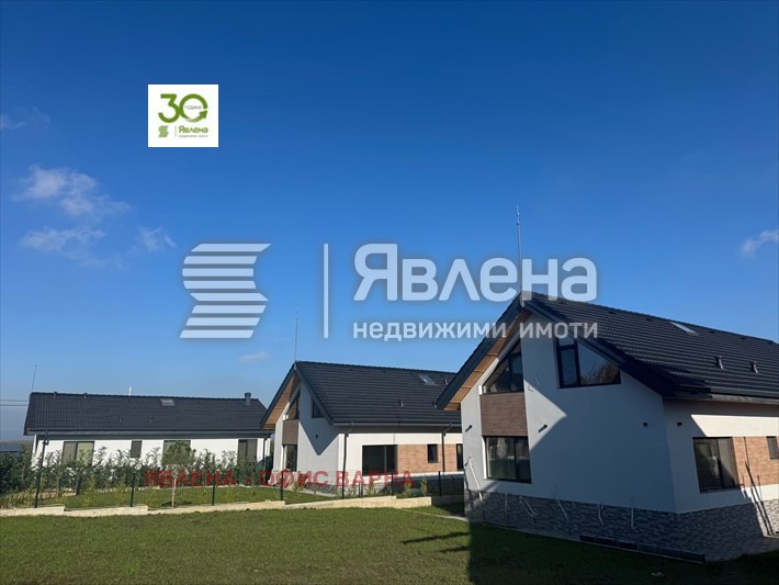Продава КЪЩА, гр. Варна, с. Звездица, снимка 4 - Къщи - 55793258