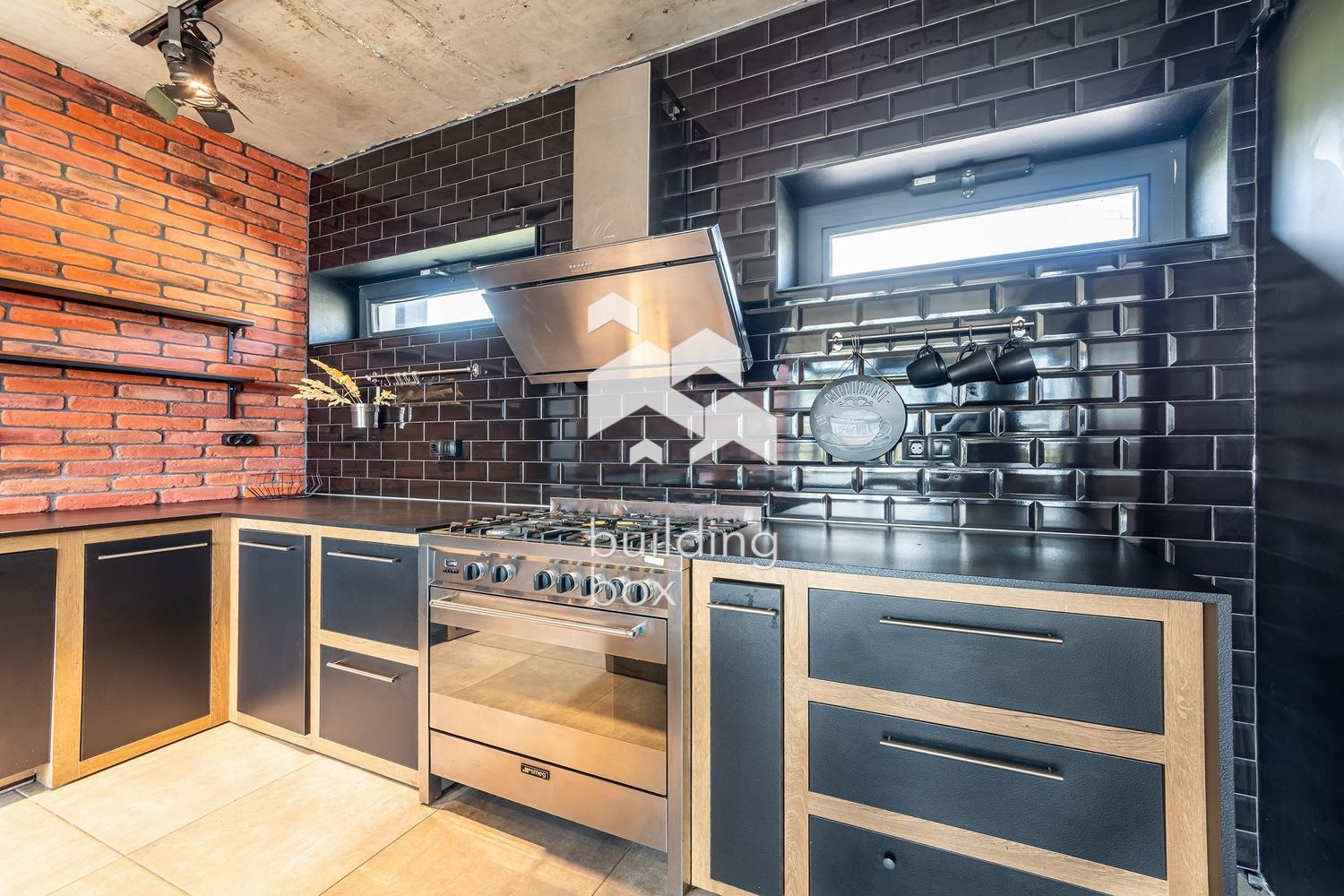 Продава КЪЩА, гр. Варна, м-т Кочмар, снимка 8 - Къщи - 54687858
