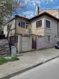 Продава КЪЩА, област Добрич, гр. Балчик • 57000 € / 111482.31 лв. • 36487953 1