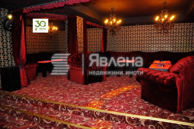 Te koop  Bar; Koffiebar Varna , Gratska machala , 437 m² | 95560942