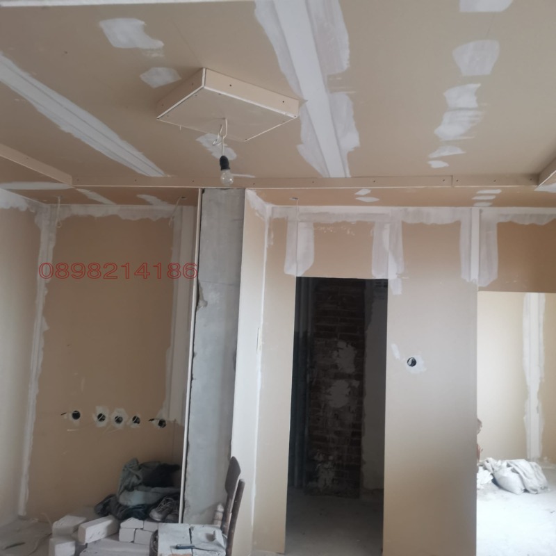 Продава 3-СТАЕН, гр. Кърджали, Гледка, снимка 2 - Апартаменти - 52779019