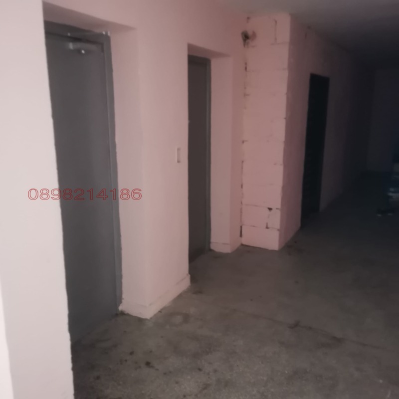 Продава 3-СТАЕН, гр. Кърджали, Гледка, снимка 11 - Апартаменти - 52779019