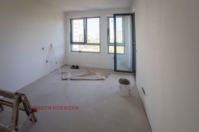 À venda  2 quartos Sofia , Darvenica , 111 m² | 93617857 - imagem [4]