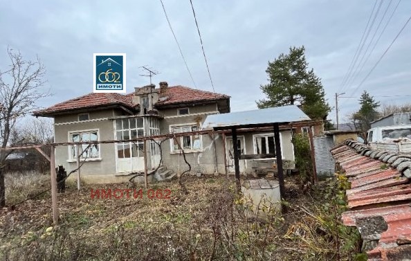 Продава  Къща област Велико Търново , с. Ново село , 100 кв.м | 41907615