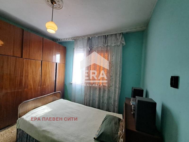 Продава КЪЩА, с. Опанец, област Плевен, снимка 9 - Къщи - 52559335