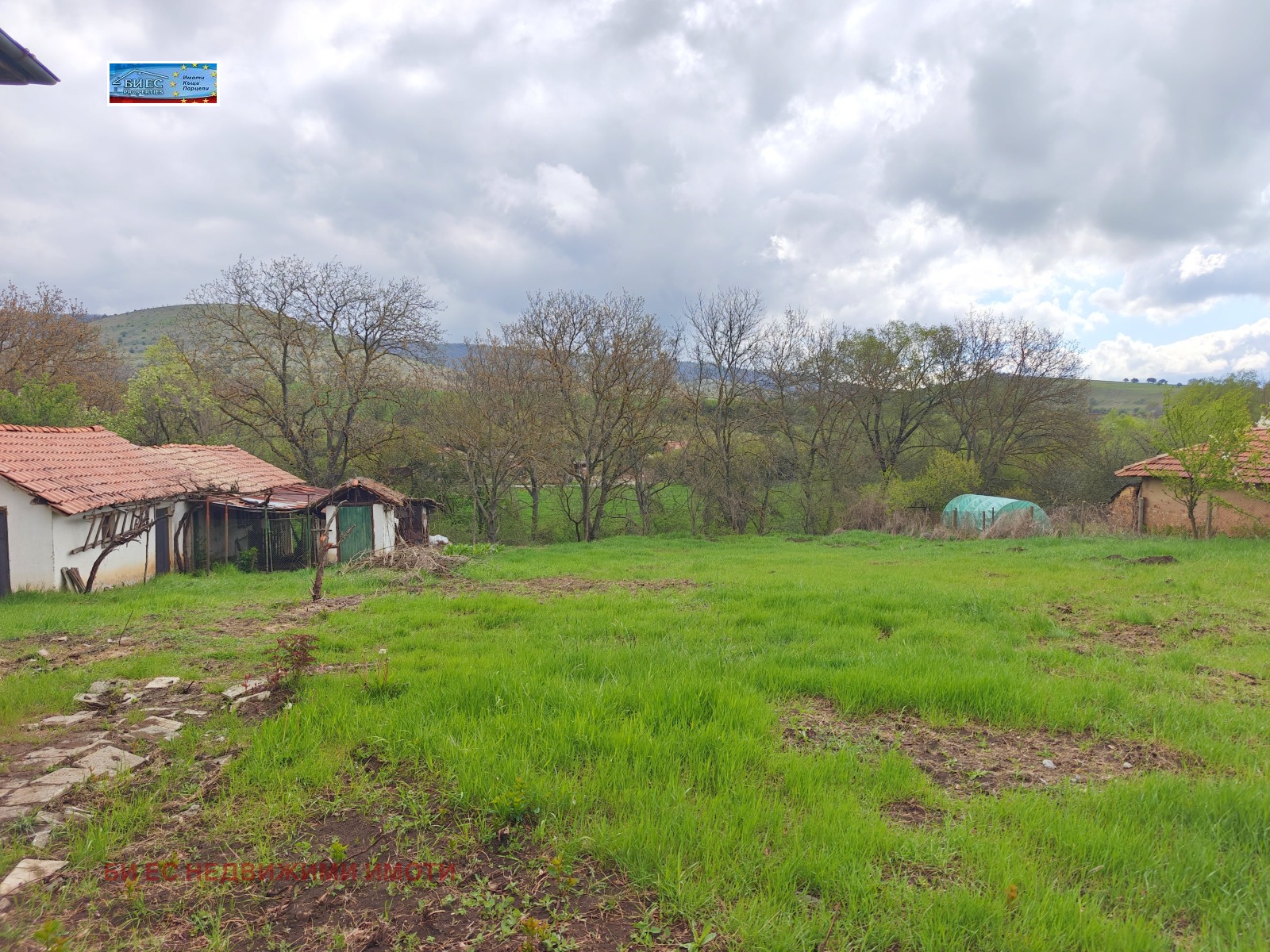 Продава КЪЩА, с. Гърло, област Перник, снимка 5 - Къщи - 54379970