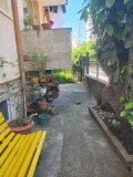 Продава ЕТАЖ ОТ КЪЩА, град Русе, Родина 1 • 140000 € • 83844001 — Holmes.bg