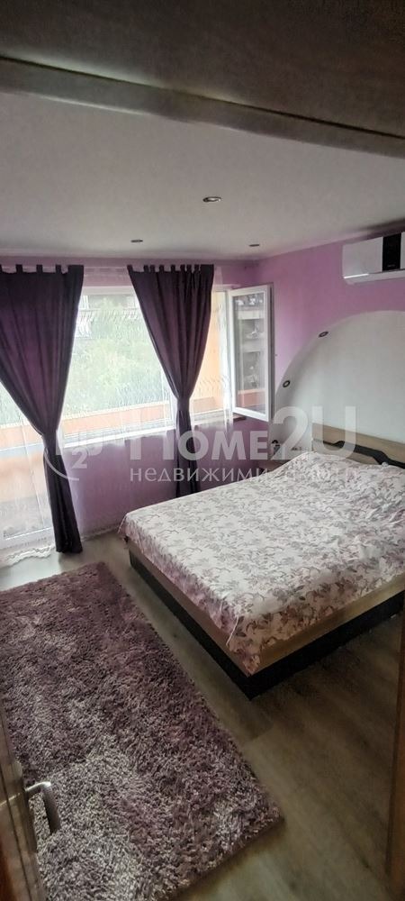 Продава  2-стаен област Кюстендил , гр. Бобов дол , 78 кв.м | 81587034