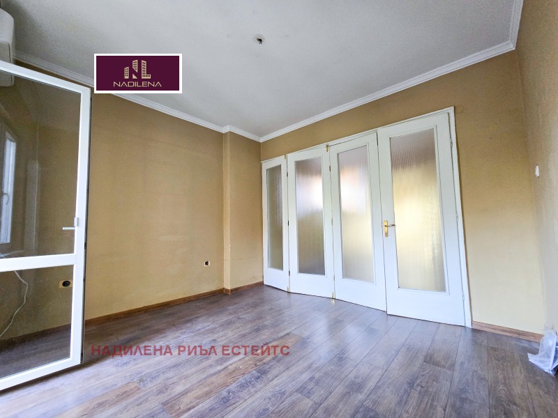 Продаја  2 спаваће собе Софија , Центар , 79 м2 | 73097438 - слика [9]