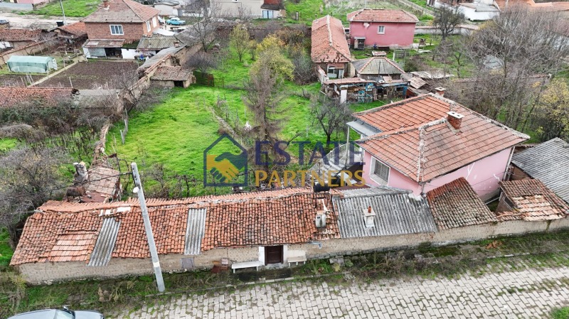 Продава КЪЩА, с. Ново Железаре, област Пловдив, снимка 2 - Къщи - 52655885