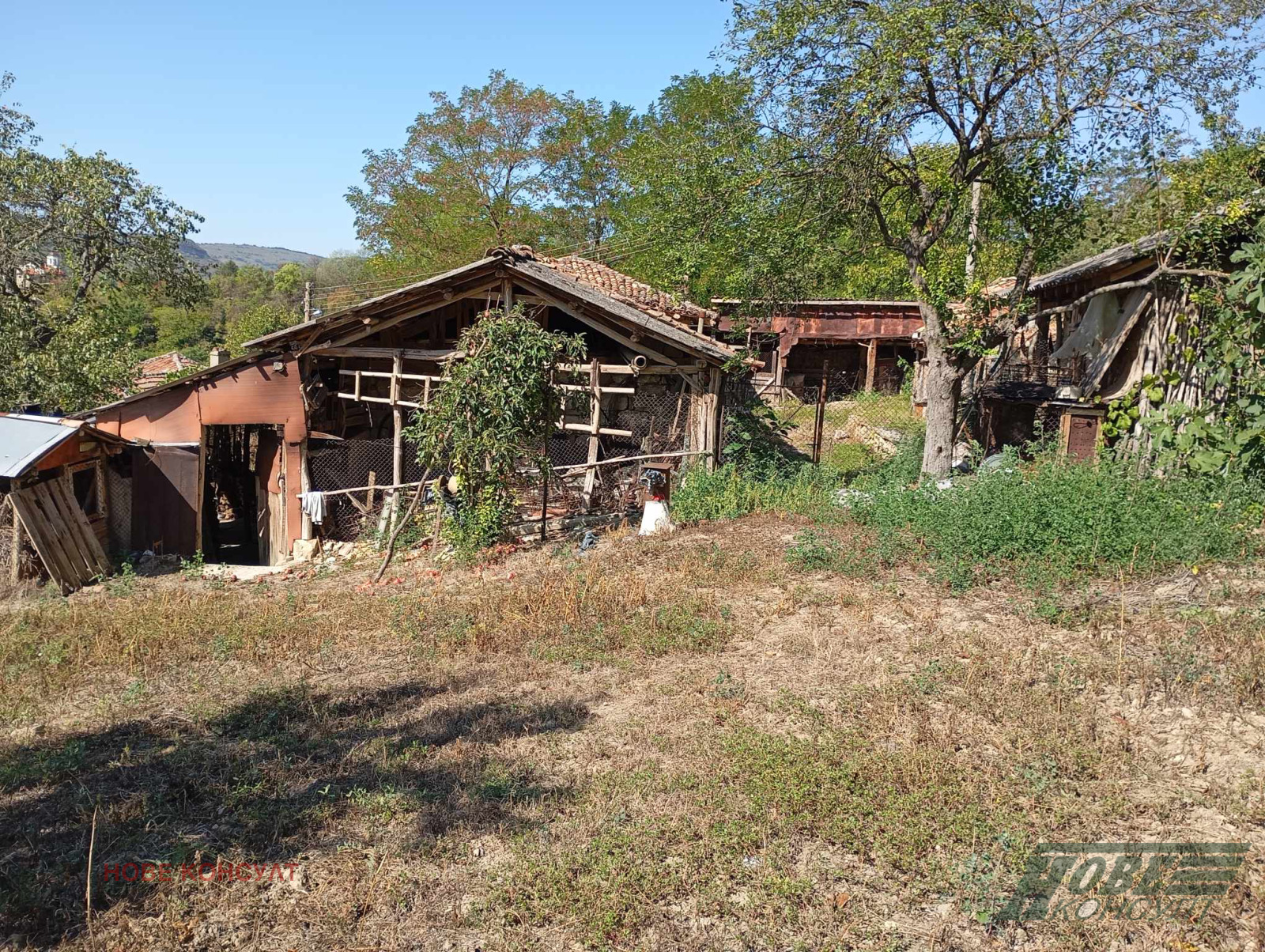 Продава КЪЩА, с. Черни връх, област Шумен, снимка 2 - Къщи - 54777919