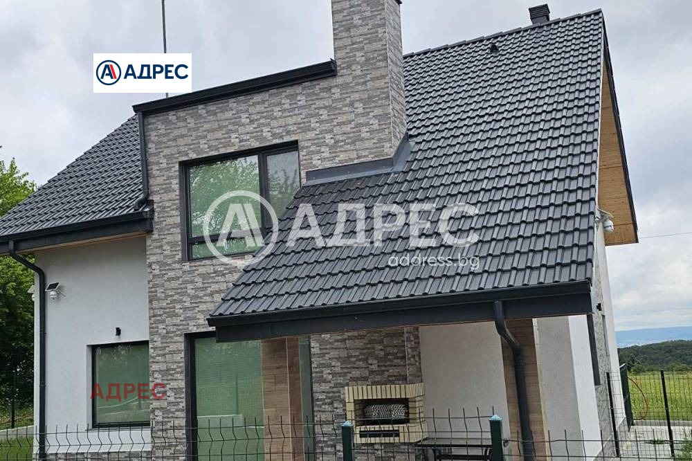 Продава КЪЩА, гр. Варна, с. Звездица, снимка 2 - Къщи - 50850556