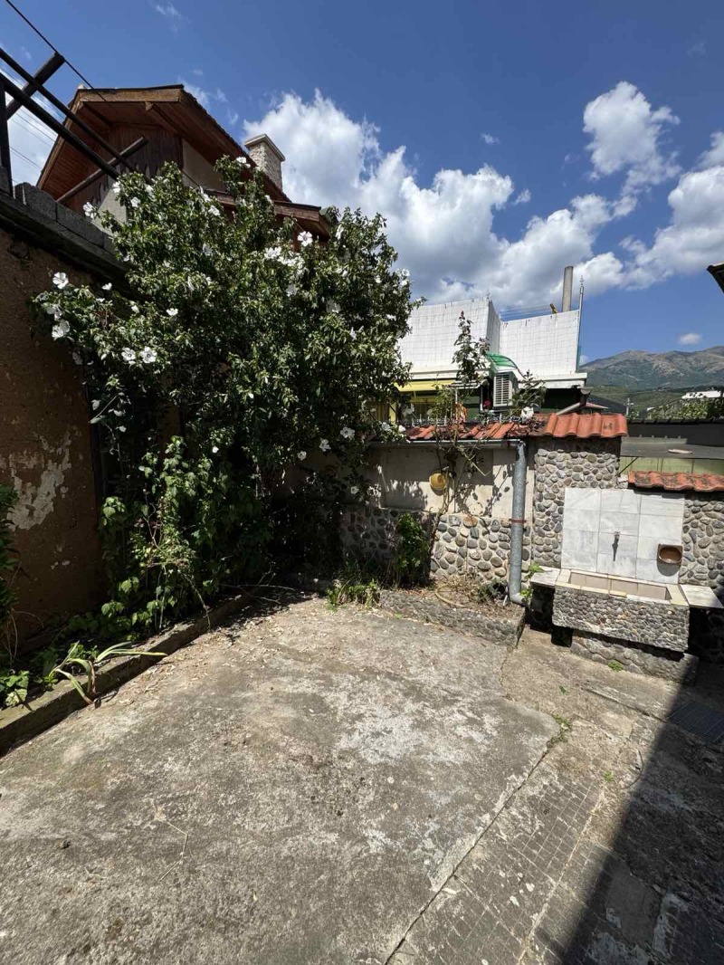 Προς πώληση  Όροφος σπιτιού περιοχή Κιουστεντίλ , Ρηλα , 100 τ.μ | 71301226 - εικόνα [5]