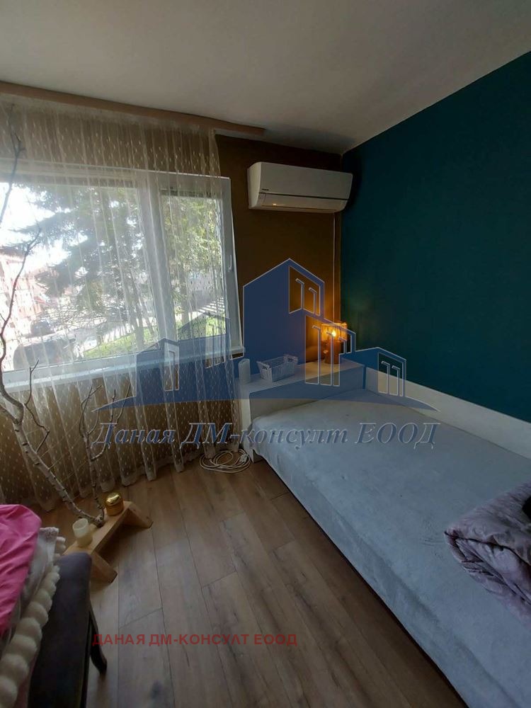 Продава ЕТАЖ ОТ КЪЩА, гр. Шумен, Пожарната, снимка 11 - Етаж от къща - 54433944